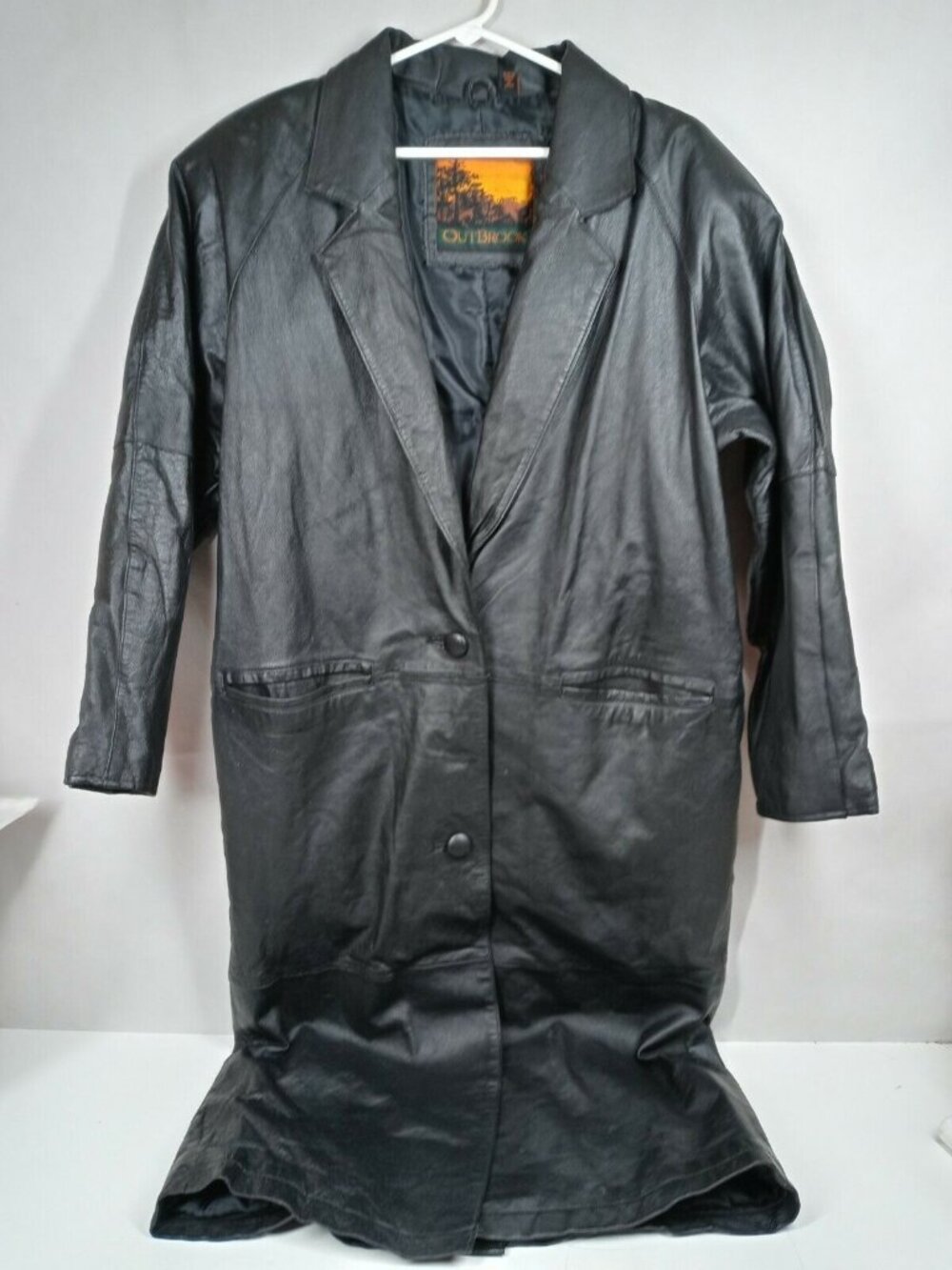 Vintage Outbrook Women's Black Leather Trenchcoat Size Medium